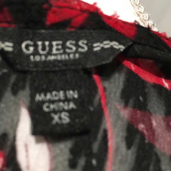 Guess Beautiful sheer long sleeve blouse. Size XS - Picture 2 of 9
